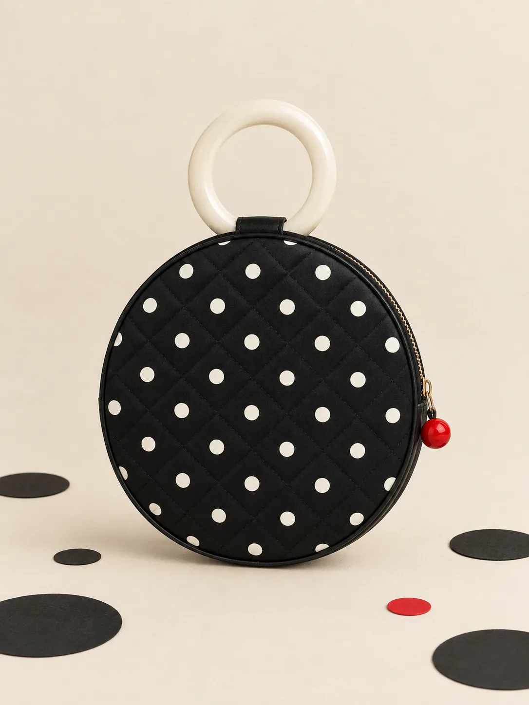 Circle Ring Bag, on its own